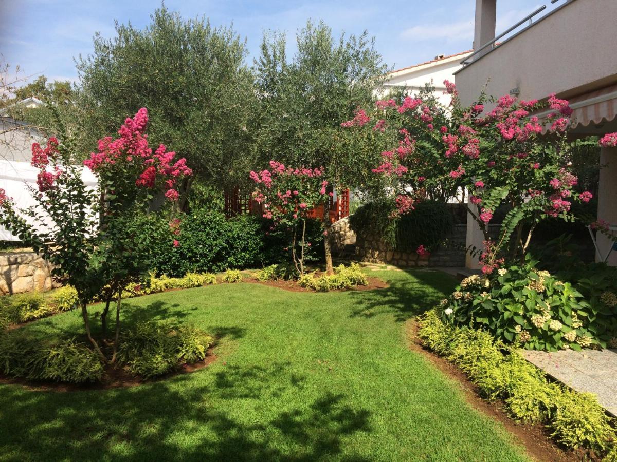 Apartments Malinska - Apartment 1 المظهر الخارجي الصورة