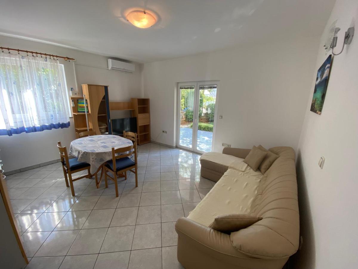 Apartments Malinska - Apartment 1 المظهر الخارجي الصورة